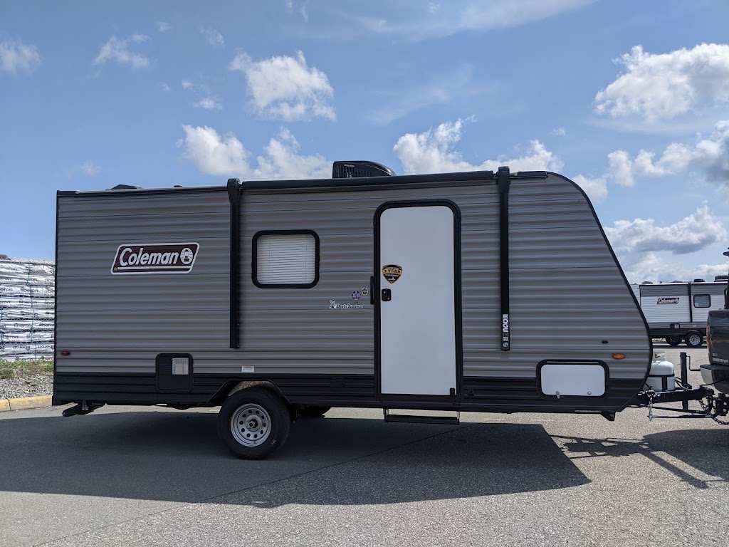 Michaels Dutchman 17B travel trailer | 972 Balbirnie Blvd, Port Moody, BC V3H 1E3, Canada | Phone: (604) 715-5887