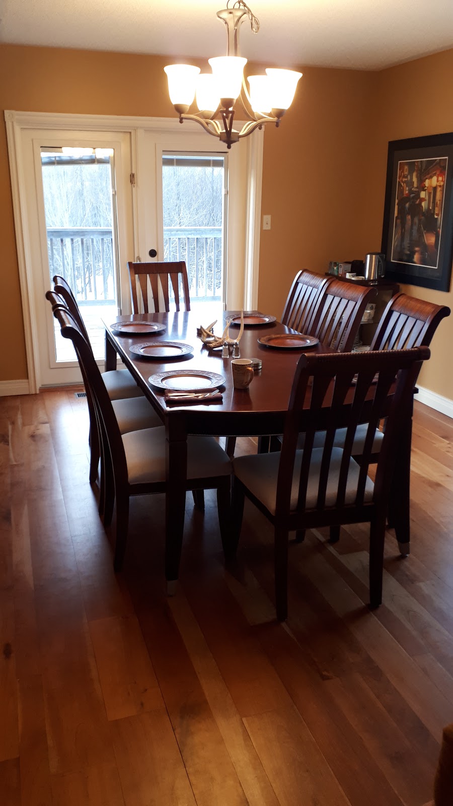 The Glen Huron Inn | 1977 Simcoe County Rd 124, Glen Huron, ON L0M 1L0, Canada | Phone: (705) 441-2235