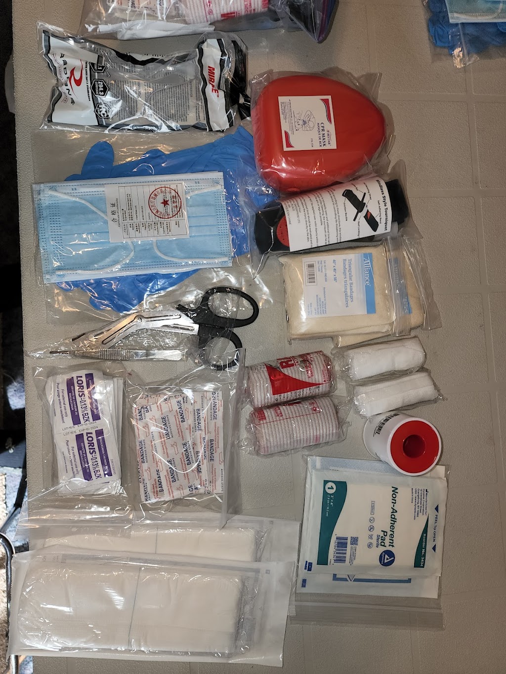 Head To Toe First Aid Training | 4891 Bowness Ave, Powell River, BC V8A 3S6, Canada | Phone: (604) 414-8119