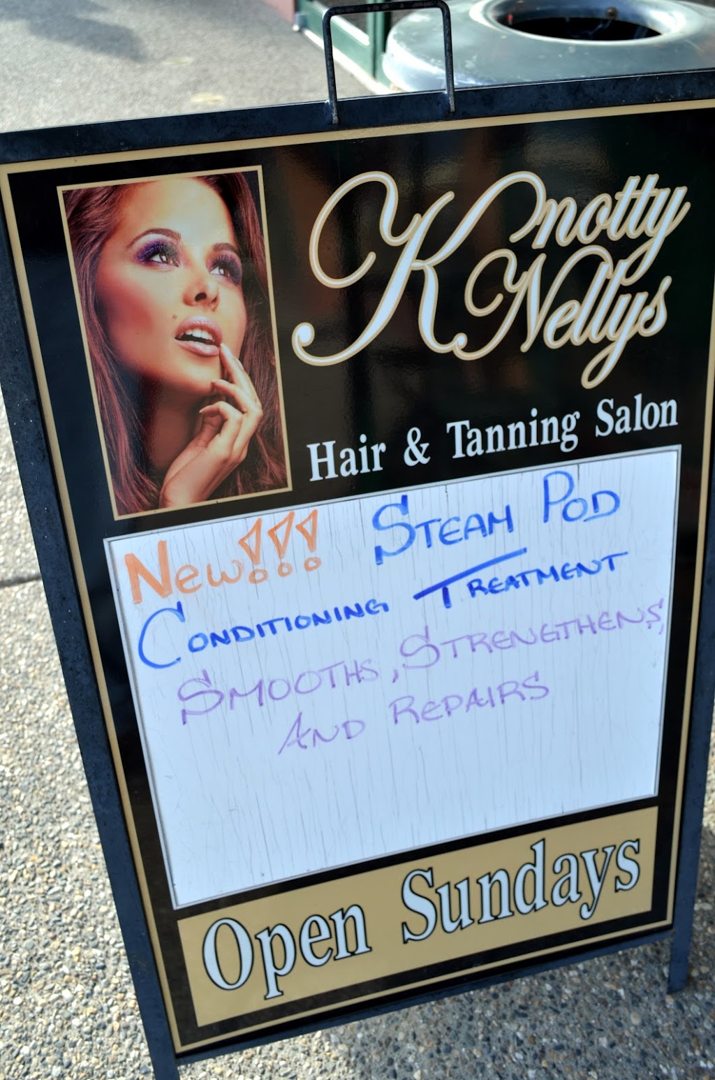 Knotty Nellys Hair & Tanning Salon | 5301 25 Ave, Vernon, BC V1T 9R1, Canada | Phone: (250) 503-1330