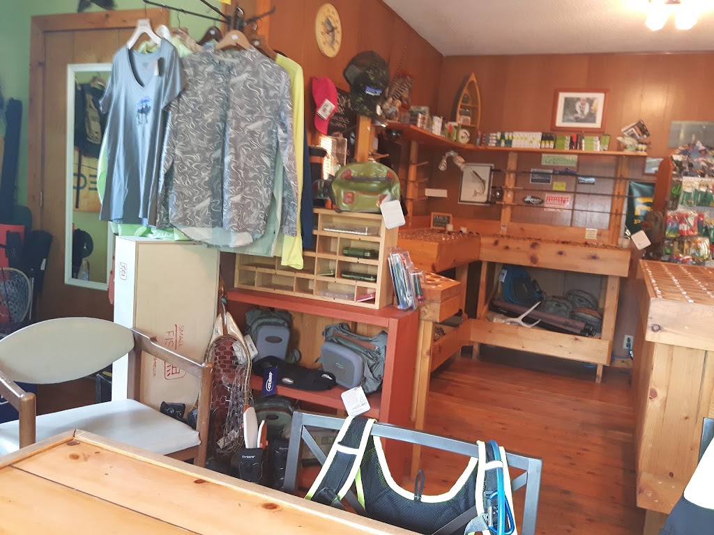 Crowsnest Cafe & Fly Shop | 8301 20 Ave, Coleman, AB T0K 0M0, Canada | Phone: (403) 563-8510