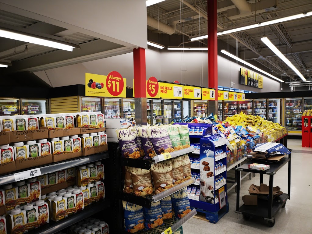 Chub & Nikkis No Frills | 1866 Lansdowne St W, Peterborough, ON K9K 1R5, Canada | Phone: (866) 987-6453