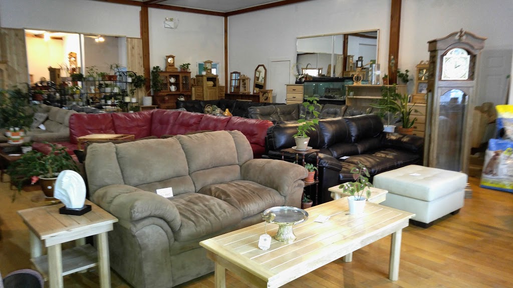 Les Meubles du Portail | 10 Rue Boucher, Ripon, QC J0V 1V0, Canada | Phone: (819) 983-2324