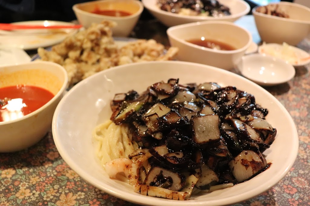 Book Kyung Ban Jeoun & BK Karaoke | 1638 Robson St, Vancouver, BC V6G 1C7, Canada | Phone: (604) 629-8822