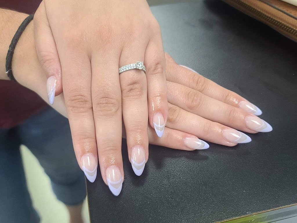 Get Nailed by Lindsey | 283 Cedar St Lower unit 3, Simcoe, ON N3Y 2J1, Canada | Phone: (226) 457-1051