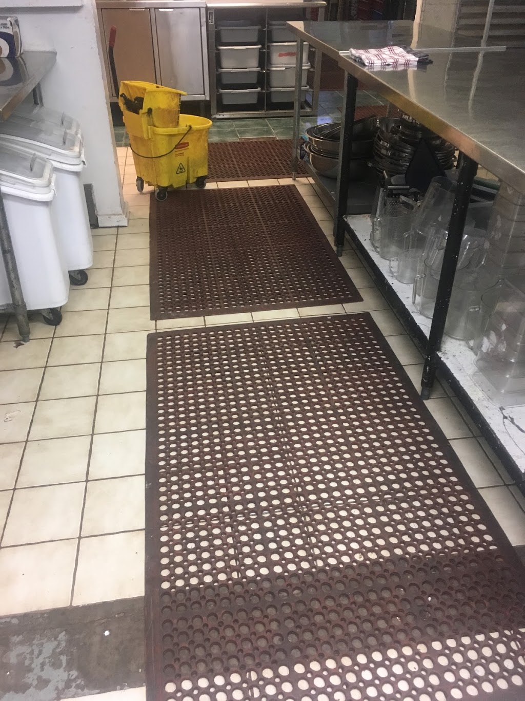 A Team Cleaning Services | 5-269 Upper Scotch Line, Perth, ON K7H 3C5, Canada | Phone: (613) 286-5431