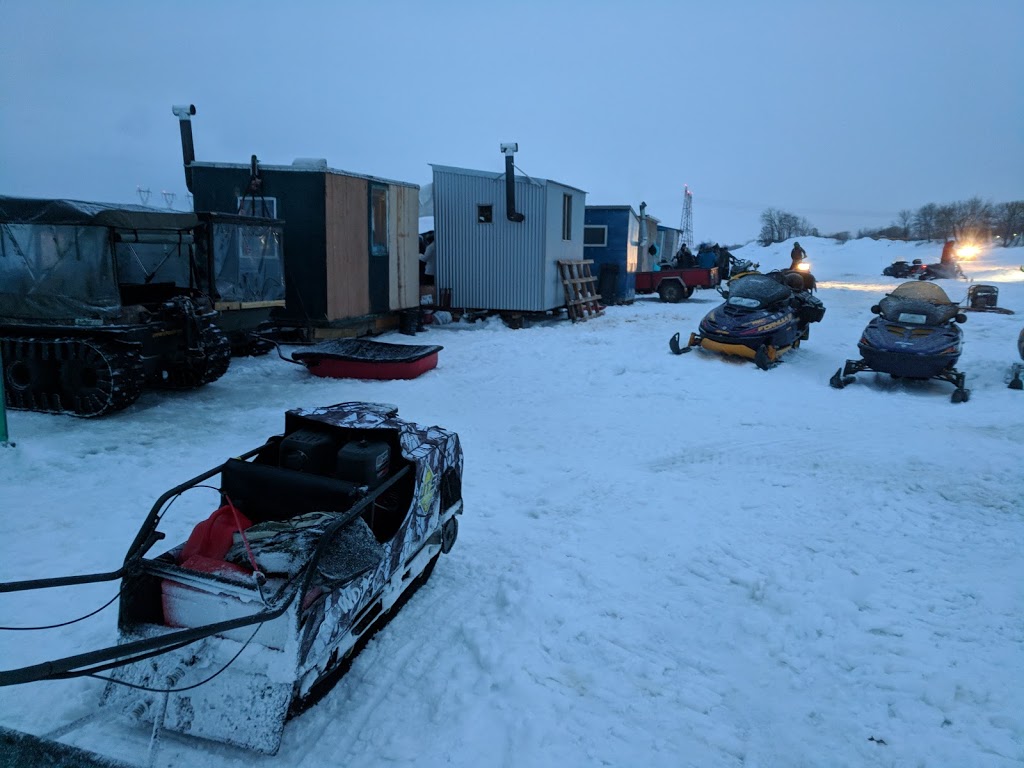 Parc Riverain Espace Fillion | 6300 Boulevard Sainte-Anne, LAnge-Gardien, QC G0A 2K0, Canada | Phone: (418) 822-1555