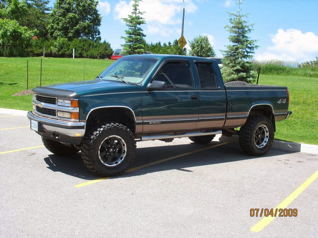 Revolution Wheel & Tire | 215 Mapleview Dr E, Barrie, ON L4N 9H3, Canada | Phone: (705) 719-4500