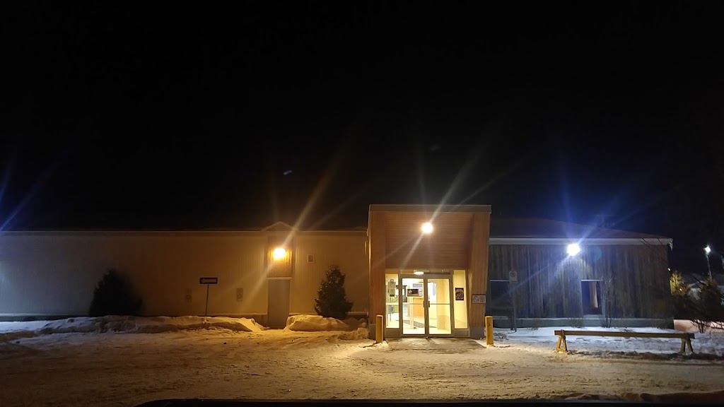 Aréna secteur Mistassini | 60 Rue Savard, Dolbeau-Mistassini, QC G8L 4W3, Canada | Phone: (418) 276-0160