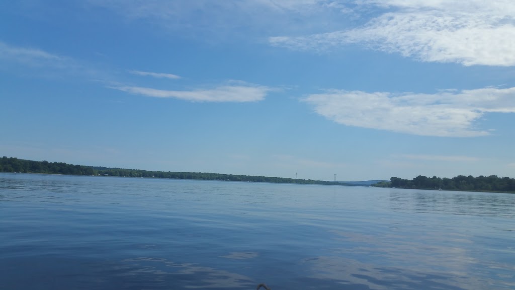 Centre De Pêche | 632 Chemin des Outaouais, Pointe-Fortune, QC J0P 1N0, Canada | Phone: (450) 451-6665