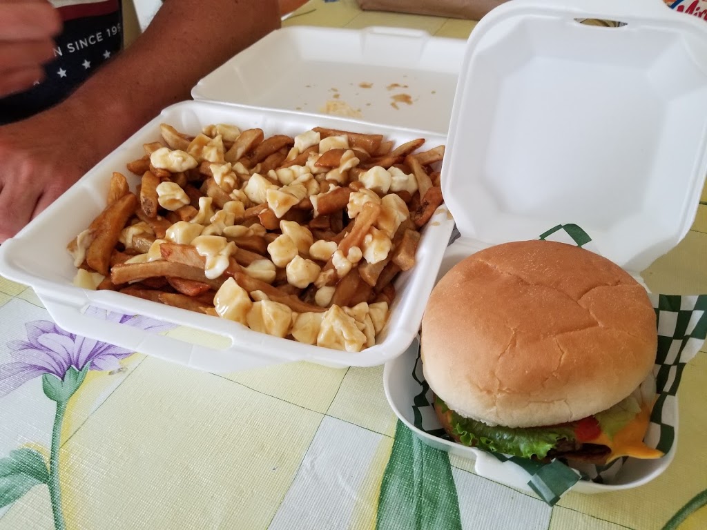 La Belle Etoile | 651 Rue Principale, Saint-Georges, QC G5Z 0H5, Canada | Phone: (418) 225-9188