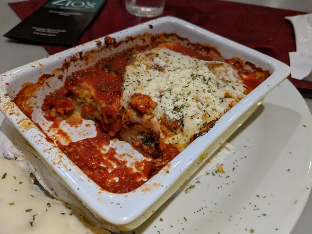Zios Italian Comfort Food | 110 Anne St S, Barrie, ON L4N 2E3, Canada | Phone: (705) 252-5410