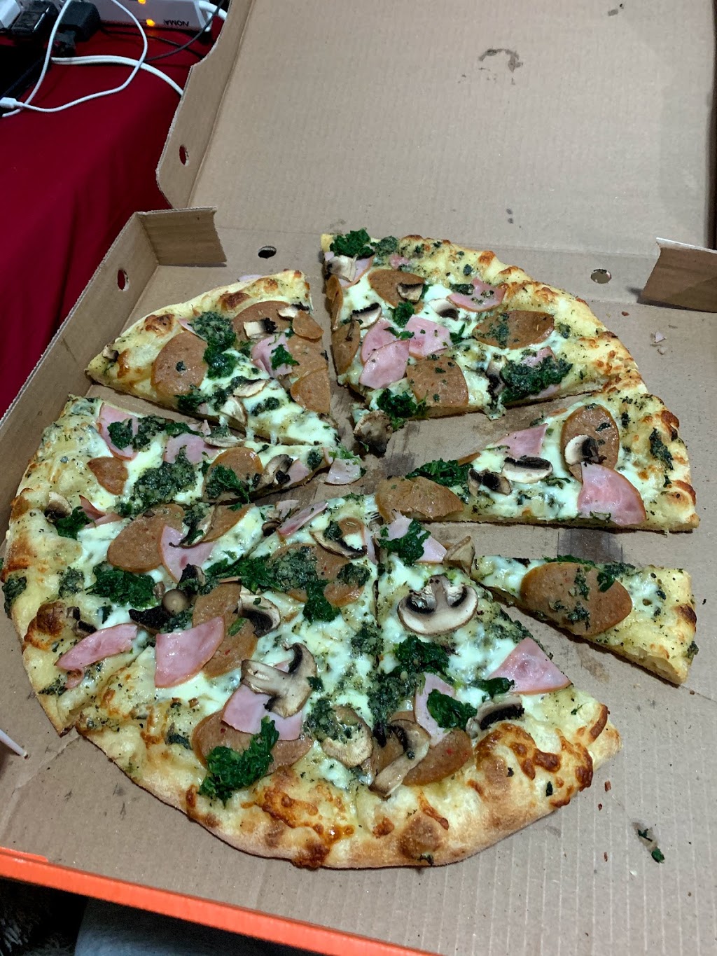 Pizza Pizza | 180 Steeles Ave W, Thornhill, ON L4J 2L1, Canada | Phone: (416) 967-1111