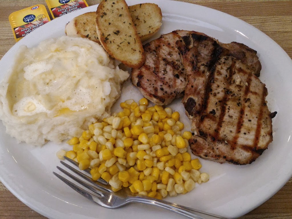 Johnnys Restaurant | 39 Talbot St E, Aylmer, ON N5H 1H3, Canada | Phone: (519) 765-1724