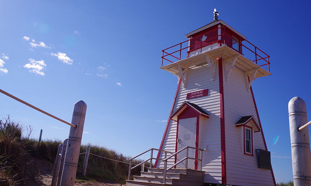 Brackley Beach Hostel | 37 Britain Shore Rd, Brackley Beach, PE C1E 2P6, Canada | Phone: (902) 316-1126