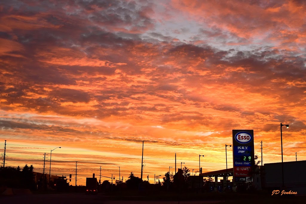 Esso | 7280 Dixie Rd, Mississauga, ON L5S 1E1, Canada | Phone: (905) 565-1476