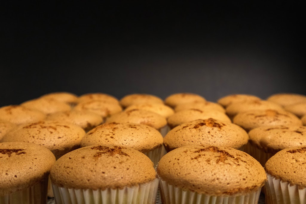 Bakery Gateau | 865 York Mills Rd #1, North York, ON M3B 1Y6, Canada | Phone: (647) 352-1611