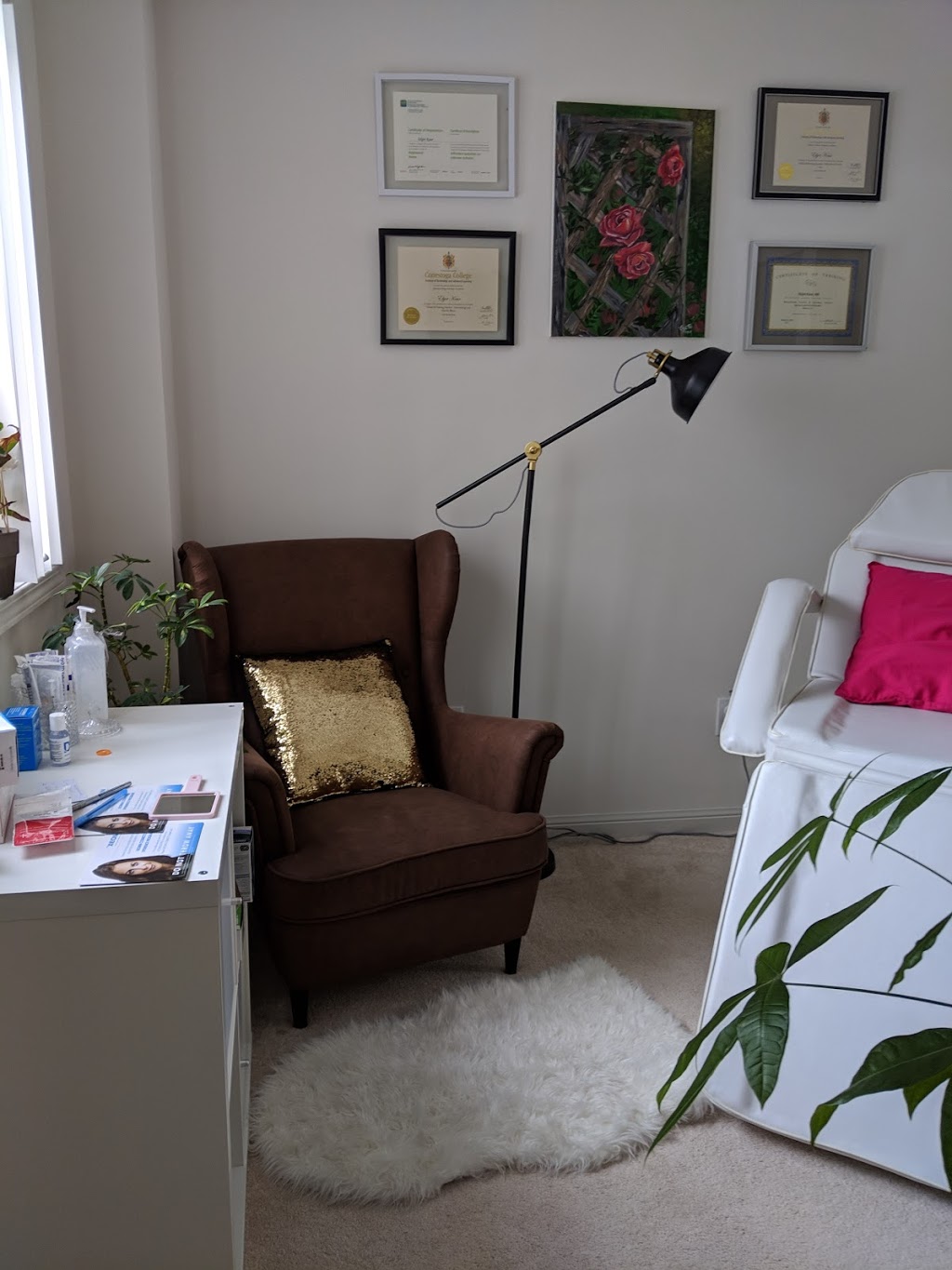 Sculpt Aesthetics Inc | 250 Sunny Meadow Blvd Unit 261, Brampton, ON L6R 3Y6, Canada | Phone: (647) 554-4789