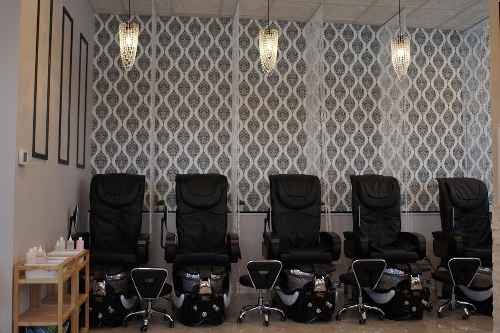 The Nail Boutique | 467 Wharncliffe Rd S a6, London, ON N6J 2M8, Canada | Phone: (519) 438-8886