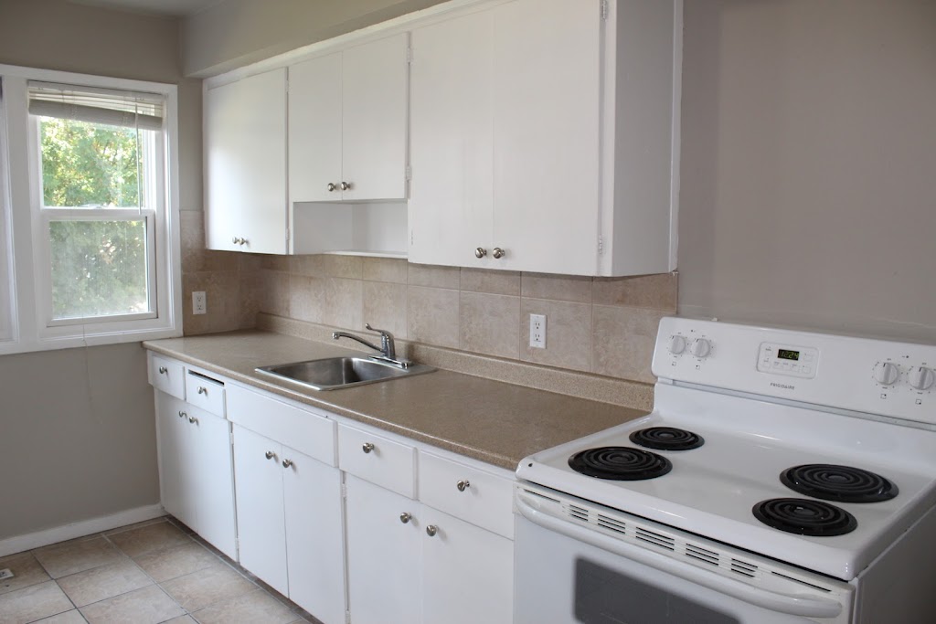 Trevella Townhomes | 1300 41 St SE, Calgary, AB T2A 1K6, Canada | Phone: (403) 829-8570