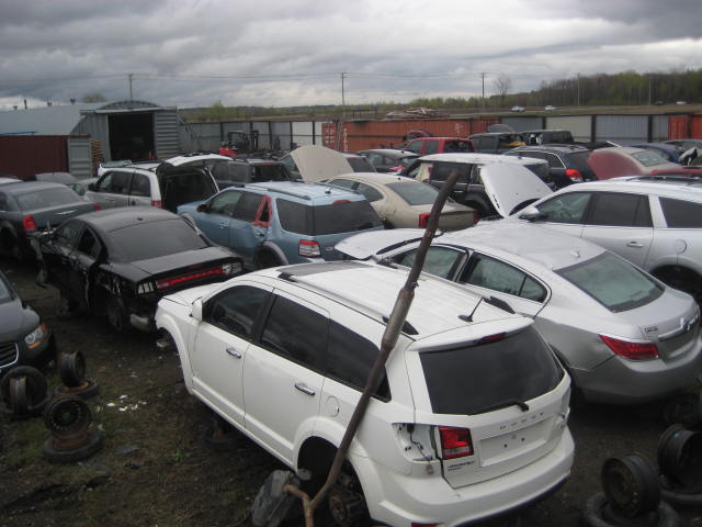 pieces auto laplaine | 9400 Bd Laurier, Terrebonne, QC J7M 1V1, Canada | Phone: (450) 478-5541