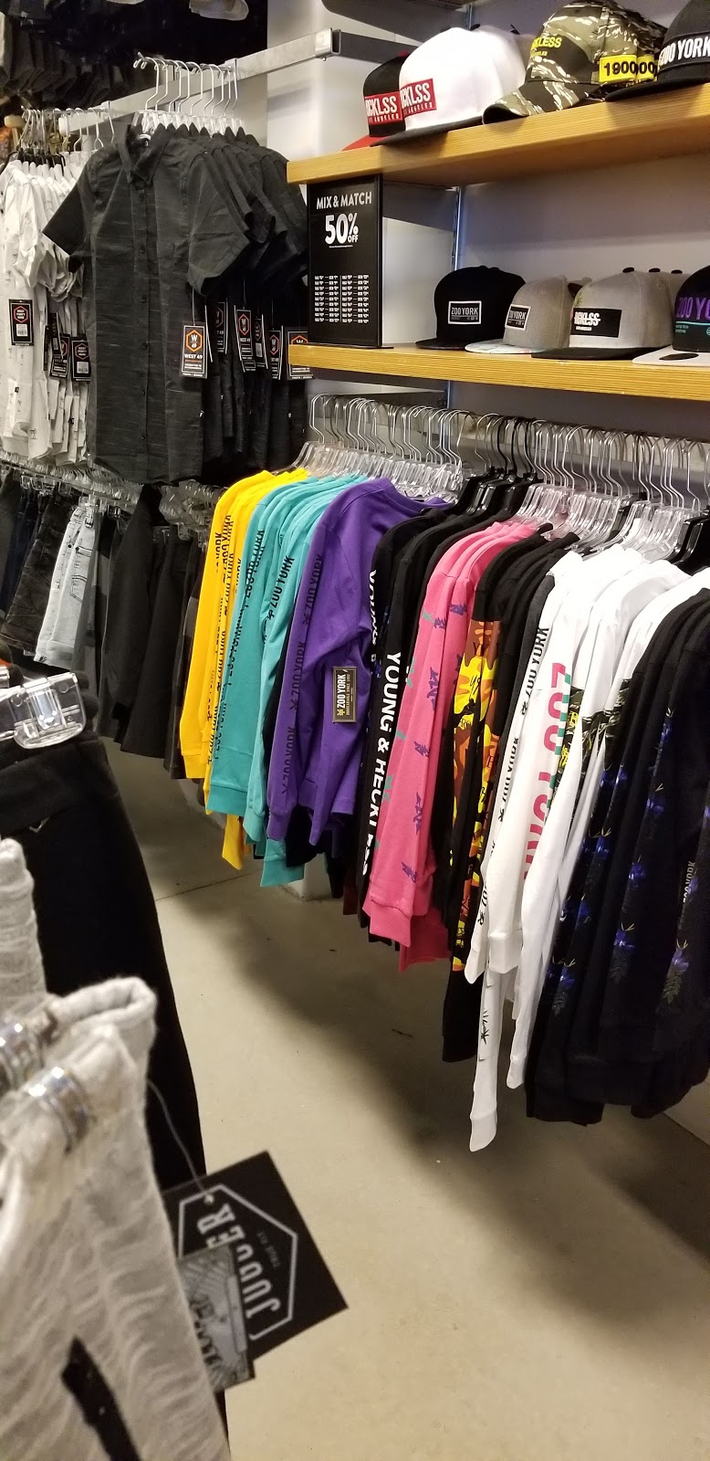 Under Armour Factory House | 13850 Steeles Ave, W, ON L7G 0J1, Canada | Phone: (289) 851-2661