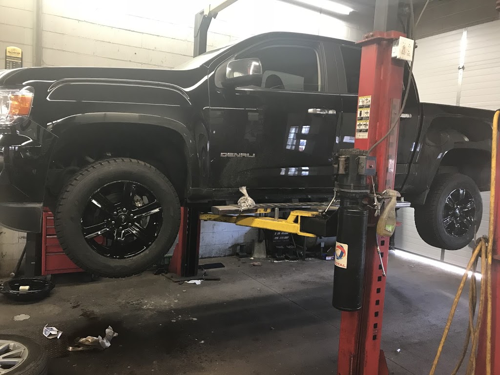 PW Transmission & Auto Repair | 2320 Dixie Rd, Mississauga, ON L4Y 1Z4, Canada | Phone: (905) 276-2268