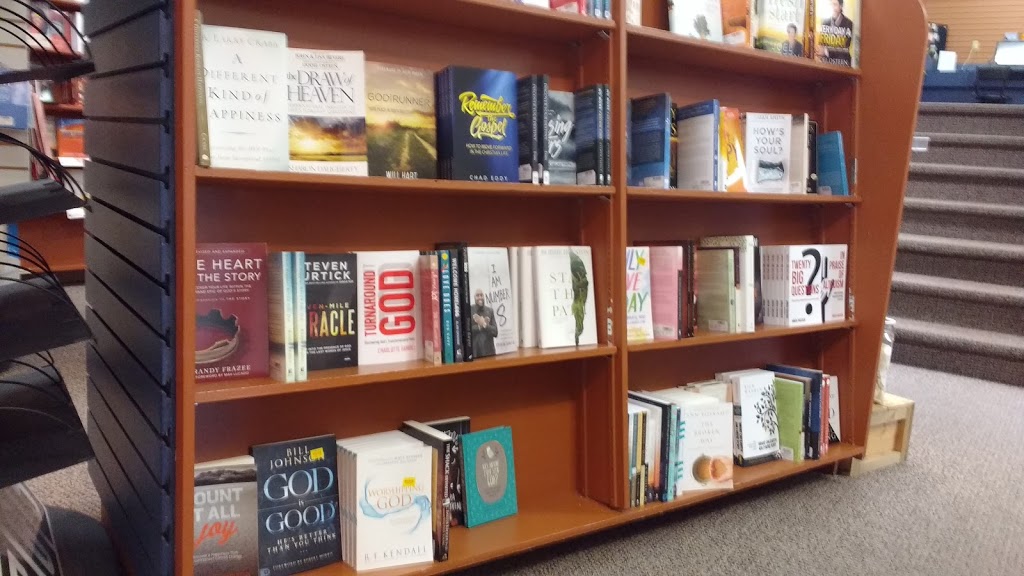 Hulls Family Bookstores | 275 Reimer Ave, Steinbach, MB R5G 0R4, Canada | Phone: (204) 326-2430