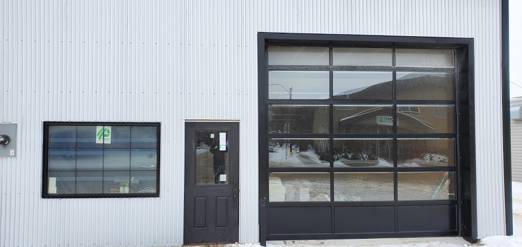 Findlays Fine Floors | 4912 46 St, Camrose, AB T4V 1H1, Canada | Phone: (780) 312-6960