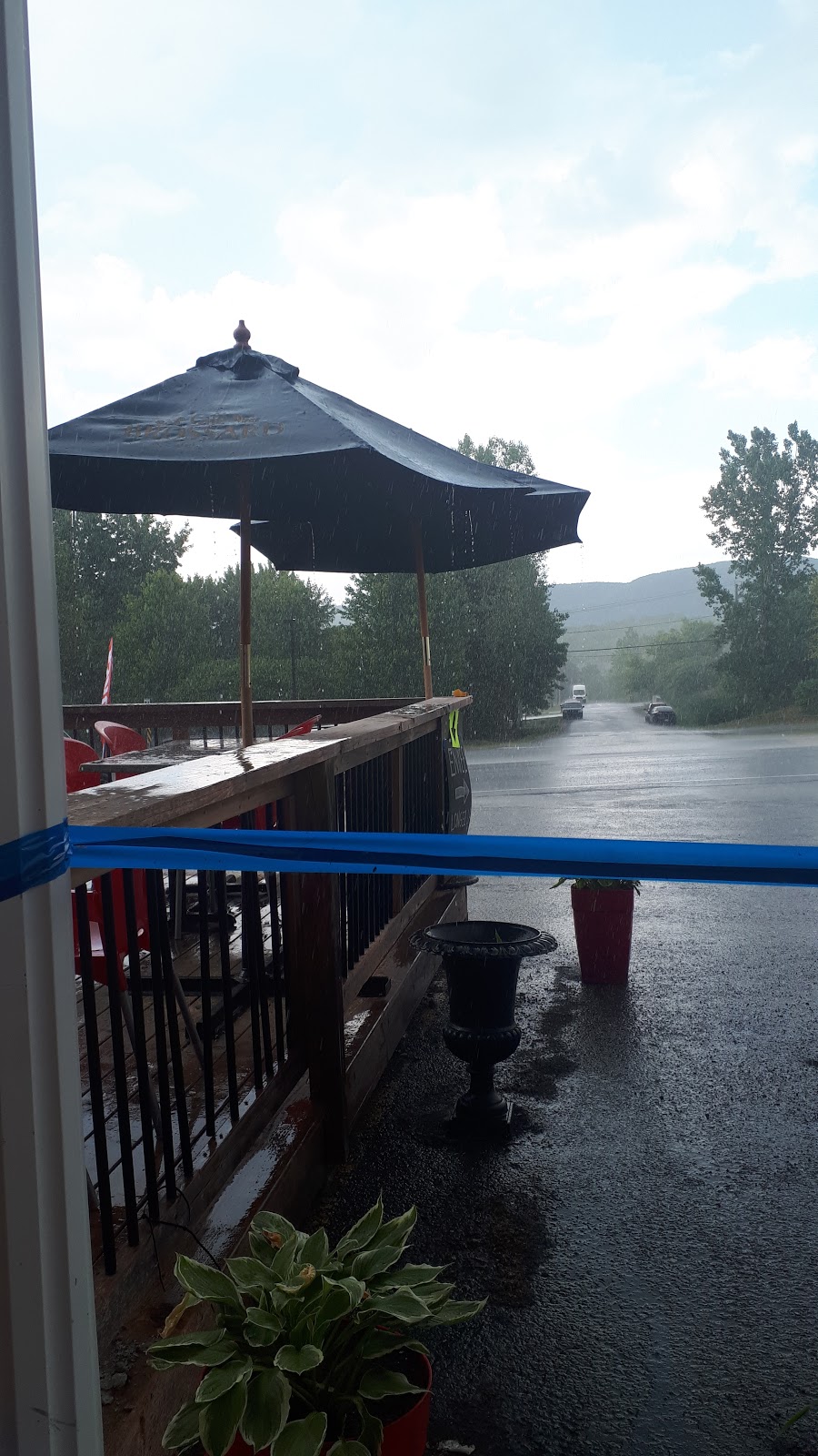 Dame Tartine Bromont | 115 Boulevard de Bromont, Bromont, QC J2L 2K7, Canada | Phone: (450) 919-3060