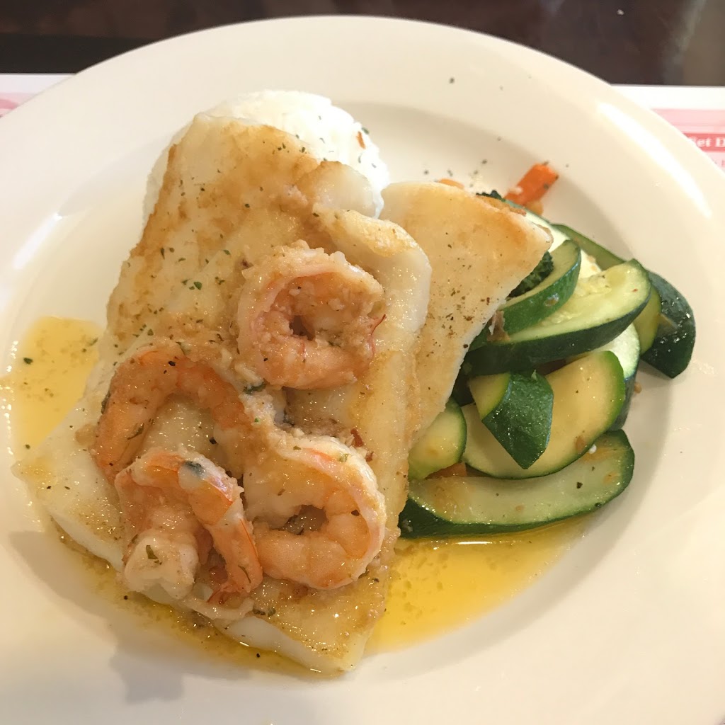 La Piazzetta Ristorante | 8900 Woodbine Ave, Markham, ON L3R 5K6, Canada | Phone: (905) 513-3939