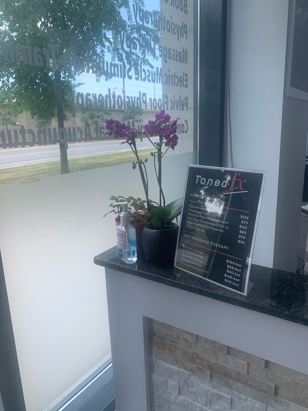 Toned Fx | 2083 Lake Shore Blvd W Unit R002, Etobicoke, ON M8V 4G2, Canada | Phone: (647) 738-5401