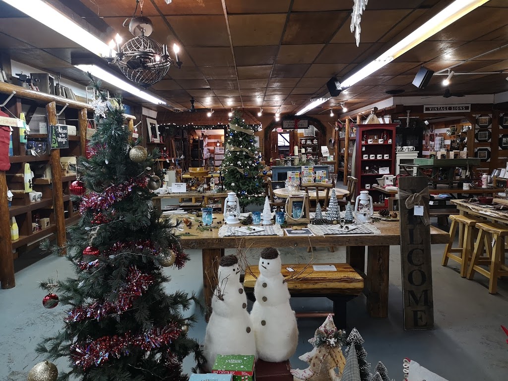 The Muskoka Store | 2266 ON-11, Gravenhurst, ON P1P 1R1, Canada | Phone: (705) 687-7751