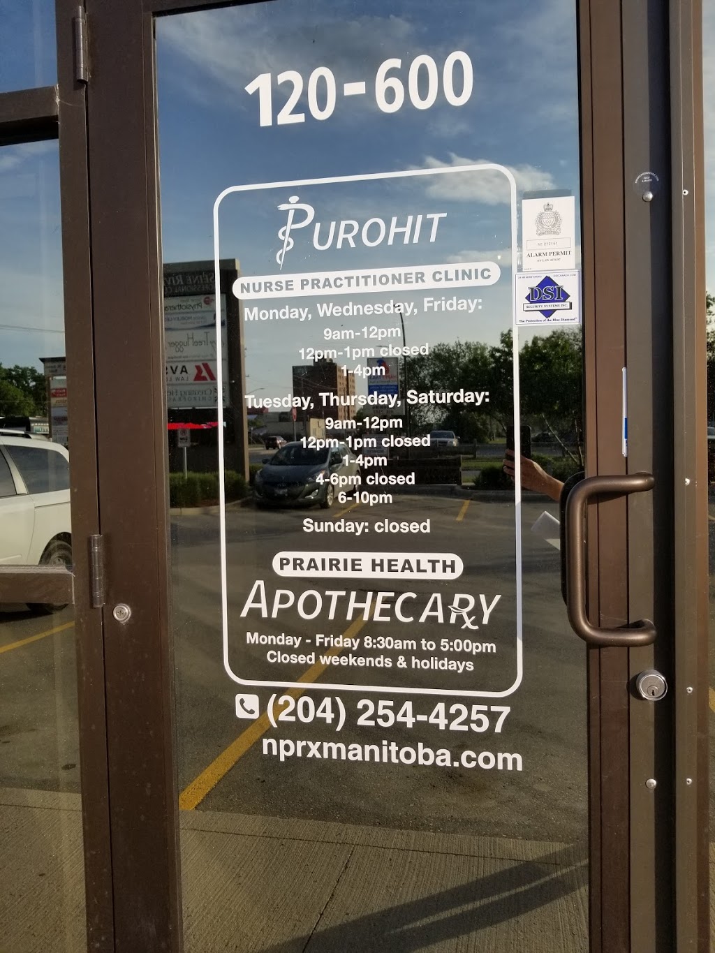Purohit Nurse Practitioner Clinic | 120-600 St Annes Rd, Winnipeg, MB R2M 2S2, Canada | Phone: (204) 254-4257