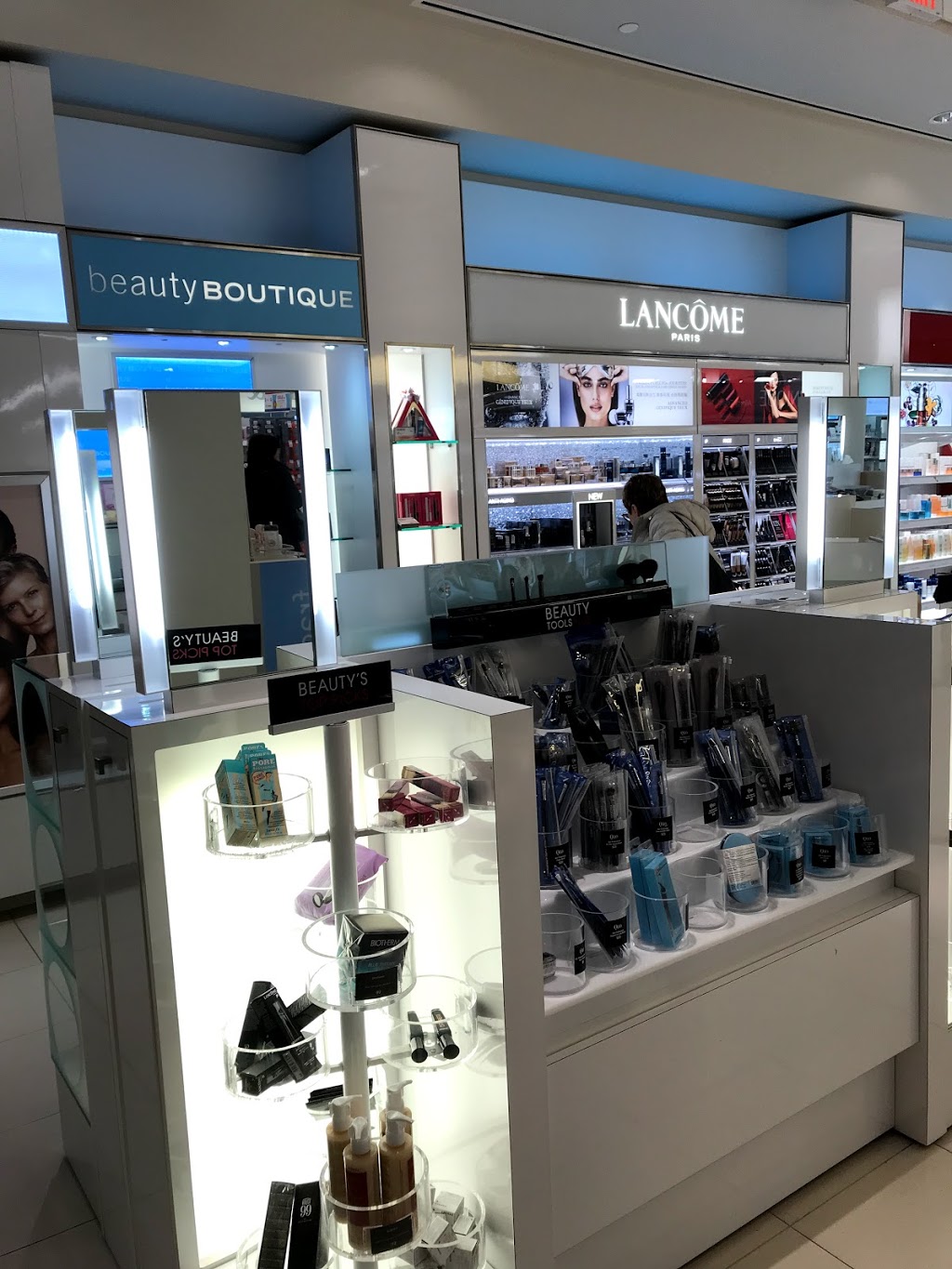 Shoppers Drug Mart | 300 Borough Dr, Scarborough, ON M1P 4P5, Canada | Phone: (416) 296-5056