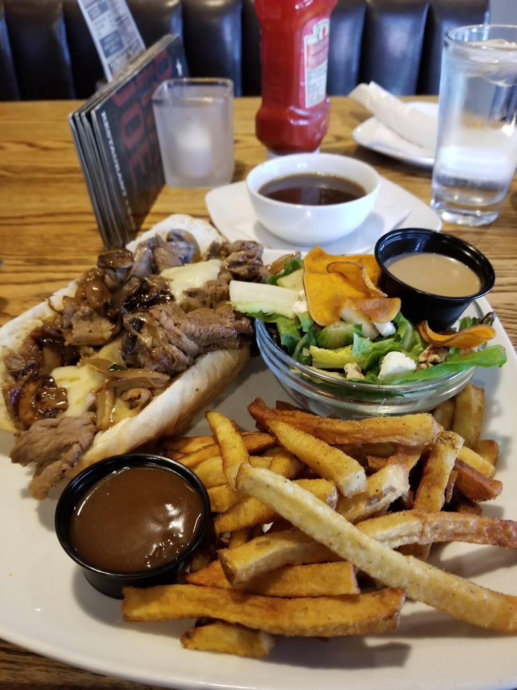 Original Joes Restaurant & Bar | 9372 Southfort Dr #103, Fort Saskatchewan, AB T8L 0C5, Canada | Phone: (780) 998-0520