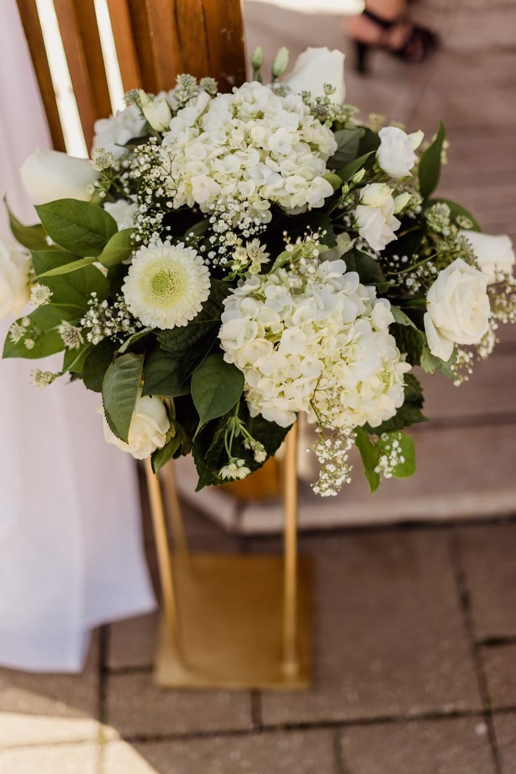 Philip Chong Flower Bar | 1113 9 St SE, Calgary, AB T2G 3B3, Canada | Phone: (403) 285-0888