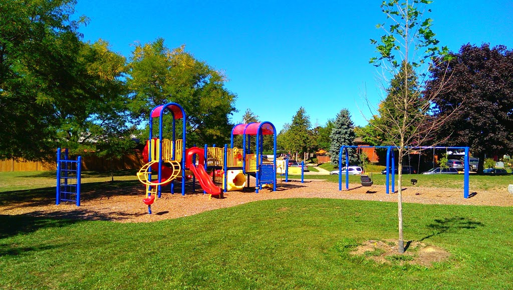 Willowridge Park | 5 Earldown Dr, Etobicoke, ON M9R 2L4, Canada | Phone: (416) 338-4386