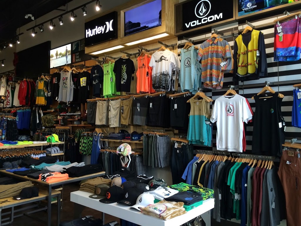 Freeride Boardshop | 525 BC-97, West Kelowna, BC V1Z 4C9, Canada | Phone: (250) 769-1110