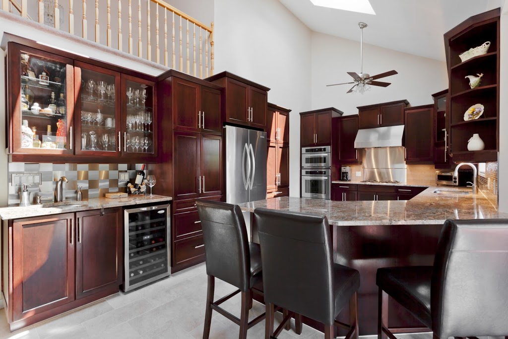 Westend Bath and Kitchen Centre | 1660 Woodward Dr, Ottawa, ON K2C 3R8, Canada | Phone: (613) 226-7701