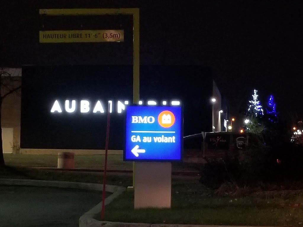 BMO Banque de Montréal | 2310, Boul du Faubourg, Boisbriand, QC J7H 1S3, Canada | Phone: (450) 437-7661