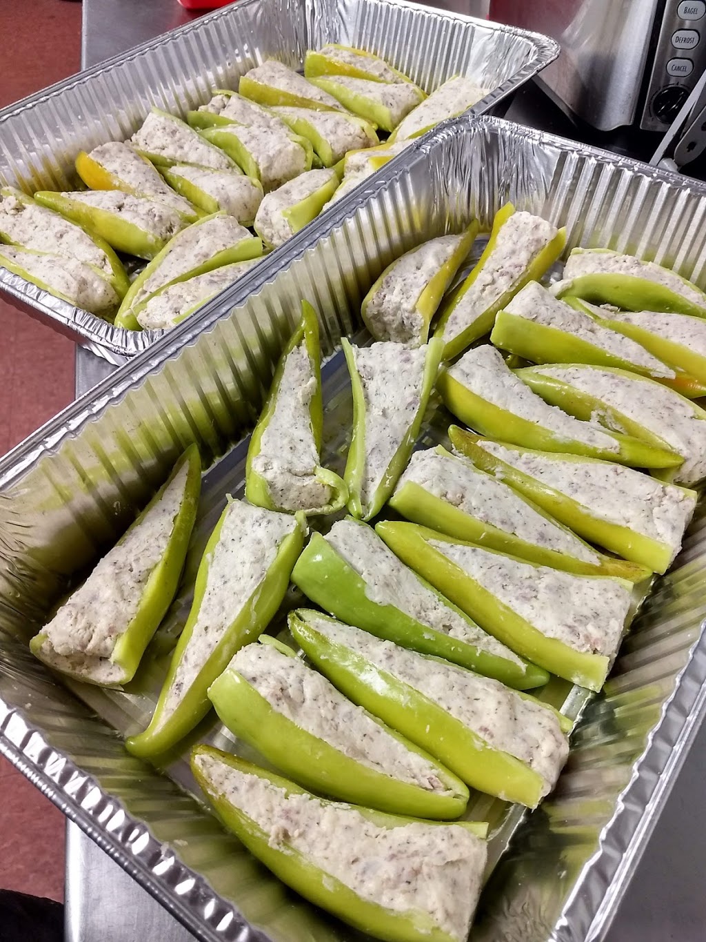 DeSalvos Meats & Eats | 2057, 3067 Delaware Ave, Kenmore, NY 14217, USA | Phone: (716) 874-3620