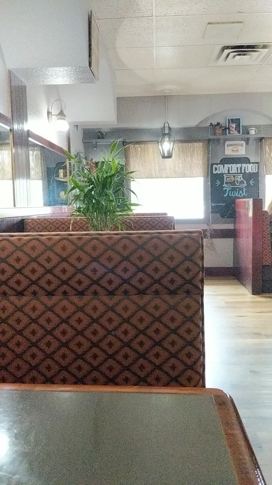 Twisted Pantry Bistro & Catering | 101 3 St SW, Sundre, AB T0M 1X0, Canada | Phone: (403) 638-2700