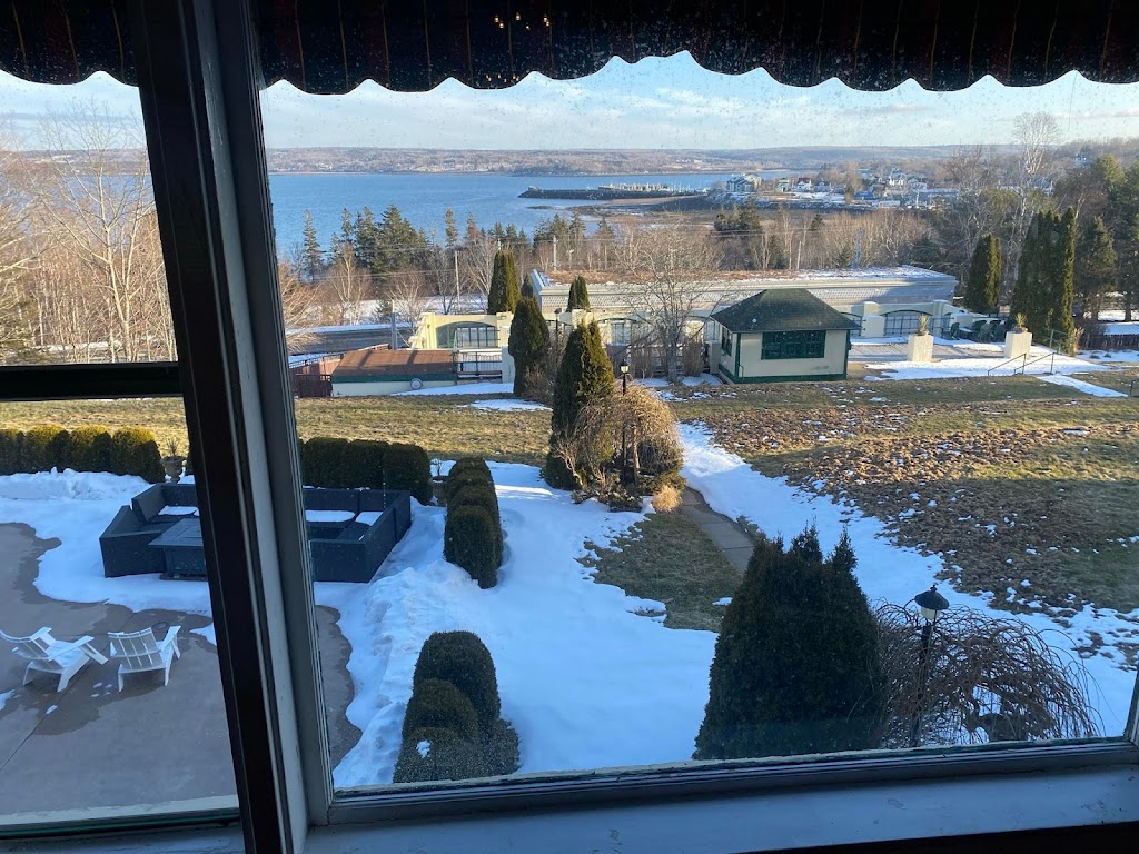 Pines Resort Hotel Golf Club | 111 Culloden Rd, Digby, NS B0V 1A0, Canada | Phone: (902) 245-4104