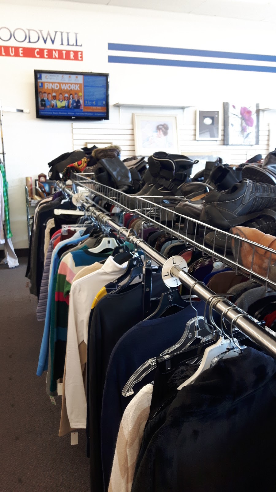 Goodwill Retail Store & Community Donation Centre | 4051 New St, Burlington, ON L7L 1S8, Canada | Phone: (905) 333-8989