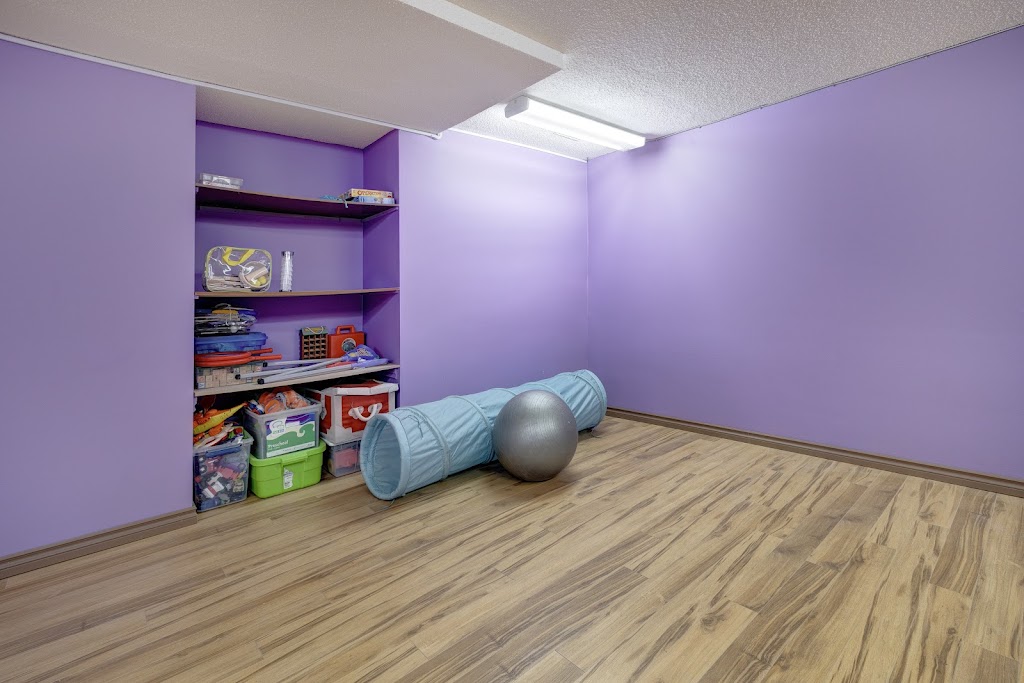 Acorn Dojo Daycare | 308 Woodfield Rd SW, Calgary, AB T2W 3V9, Canada | Phone: (403) 281-4997