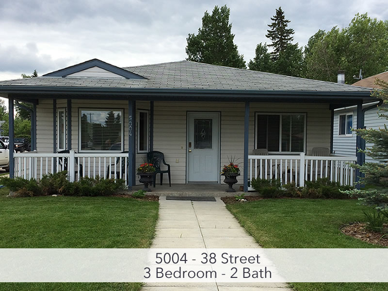 Sea Oar Inn - Summer Cottage | 5004 38 St, Sylvan Lake, AB T4S 1B6, Canada | Phone: (780) 996-5409