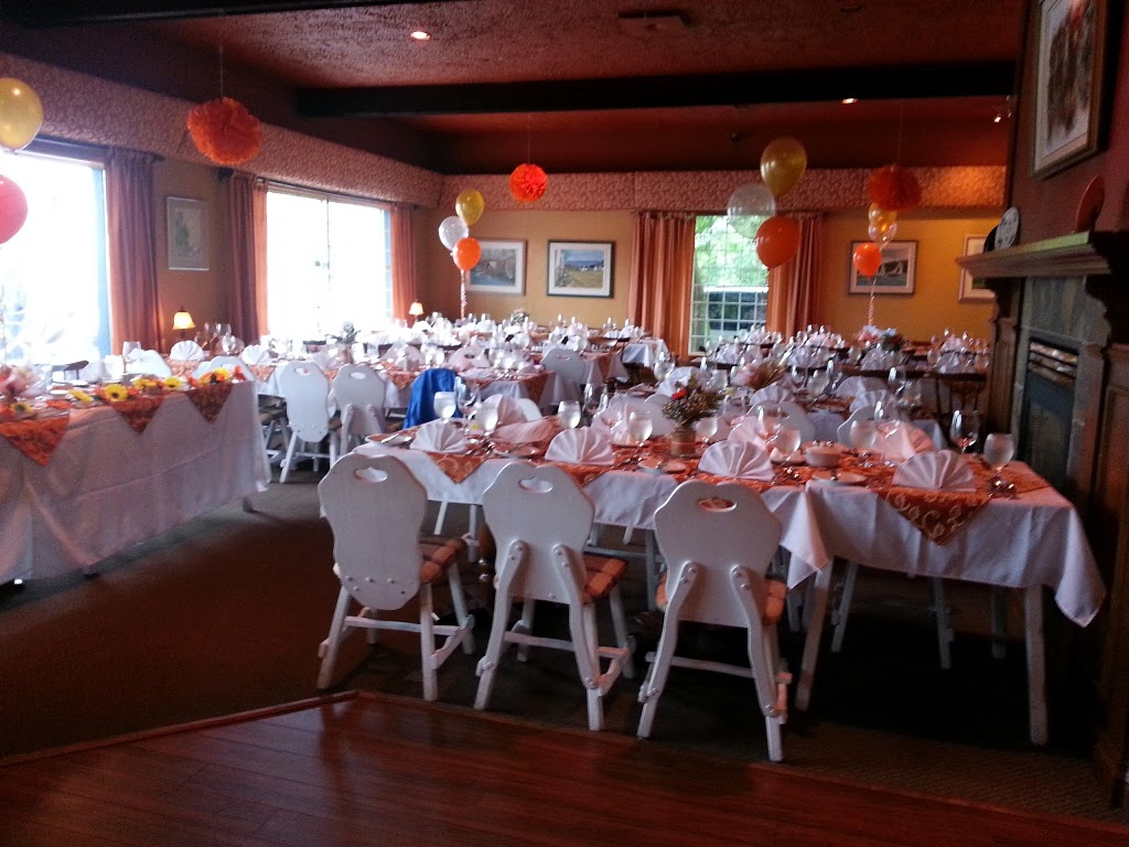 le plumet | 1507 Rue Principale, Granby, QC J2J 0S4, Canada | Phone: (450) 378-1771