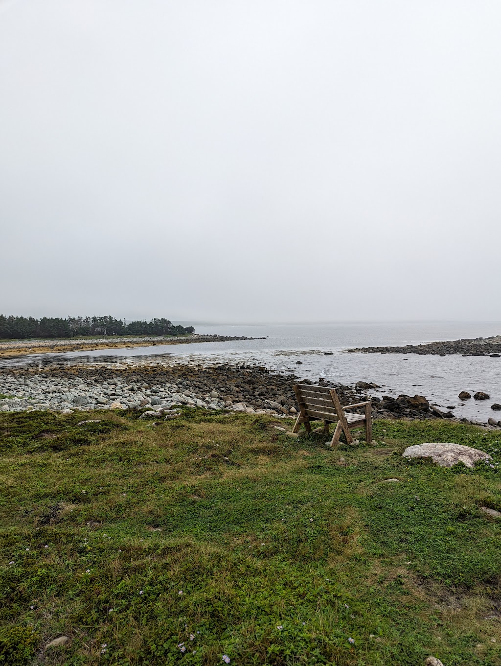 Port Bickerton Lighthouse | 408 Lighthouse Rd, Fishermans Harbour, NS B0J 1M0, Canada | Phone: (902) 364-2007