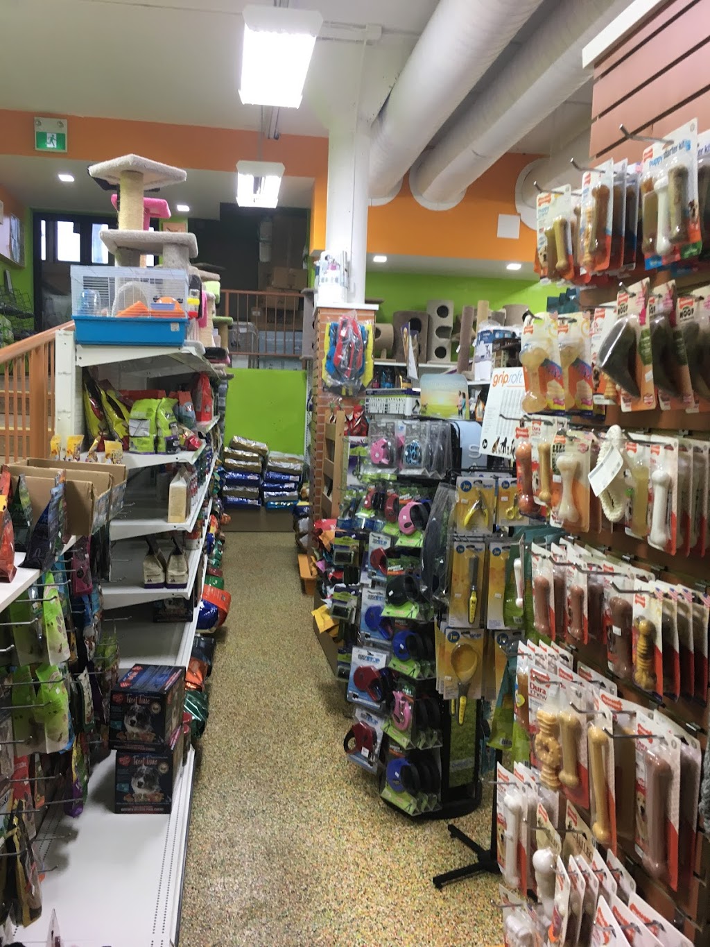 Pet Solutions Canada | 3350 Dufferin St, North York, ON M6A 3A4, Canada | Phone: (416) 787-3200